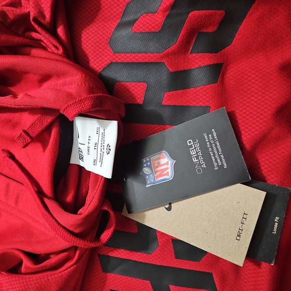 49ers Red Hoodie. Nike. NWT. High Quality Dri Fit Material. - Picture 7 of 9